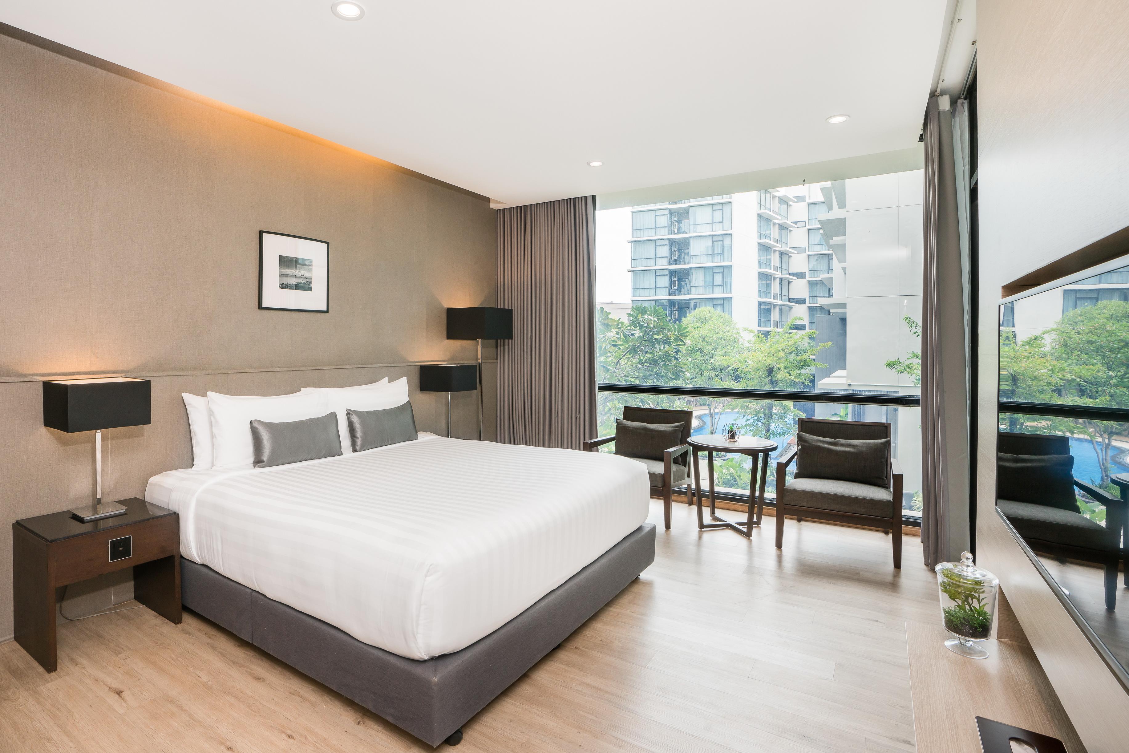 Altera Hotel And Residence By At Mind Pattaya Esterno foto