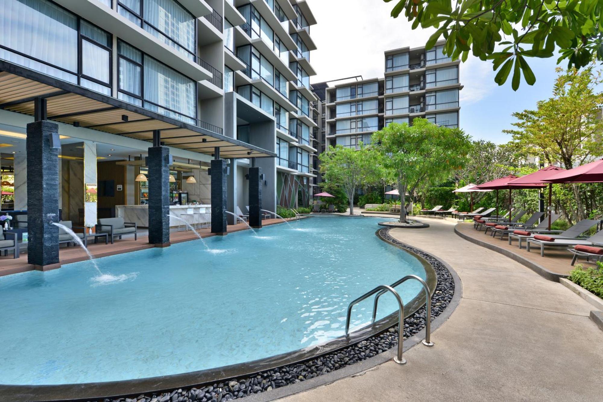 Altera Hotel And Residence By At Mind Pattaya Esterno foto