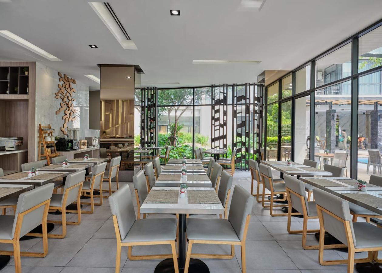Altera Hotel And Residence By At Mind Pattaya Esterno foto